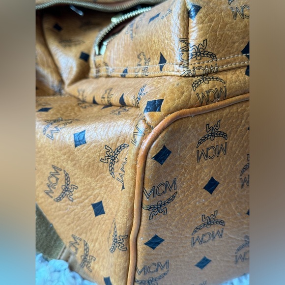 Authentic MCM backpack - Picture 2 of 16
